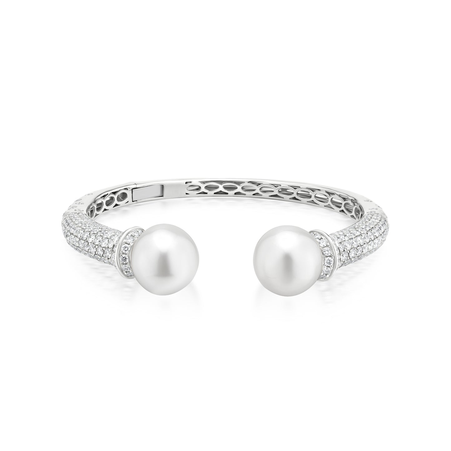 Bangle With Pearl And Diamond In 18K White Gold