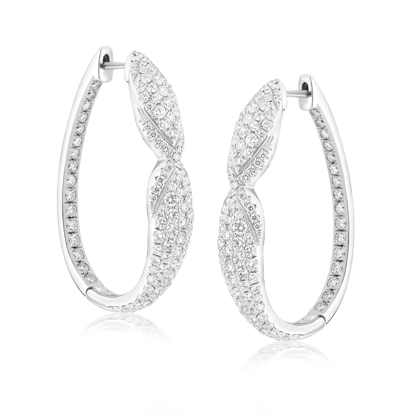 18K White Gold White Diamond Hoop Earring
