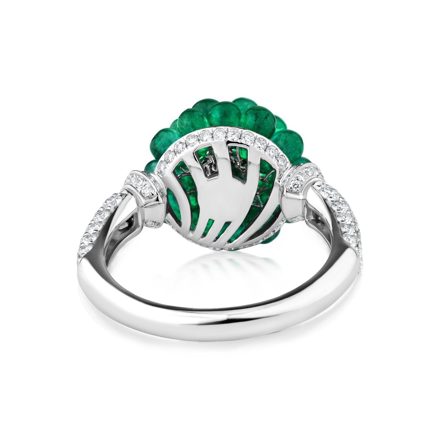Round Cluster Ring With Emerald And Diamond In 18K White Gold