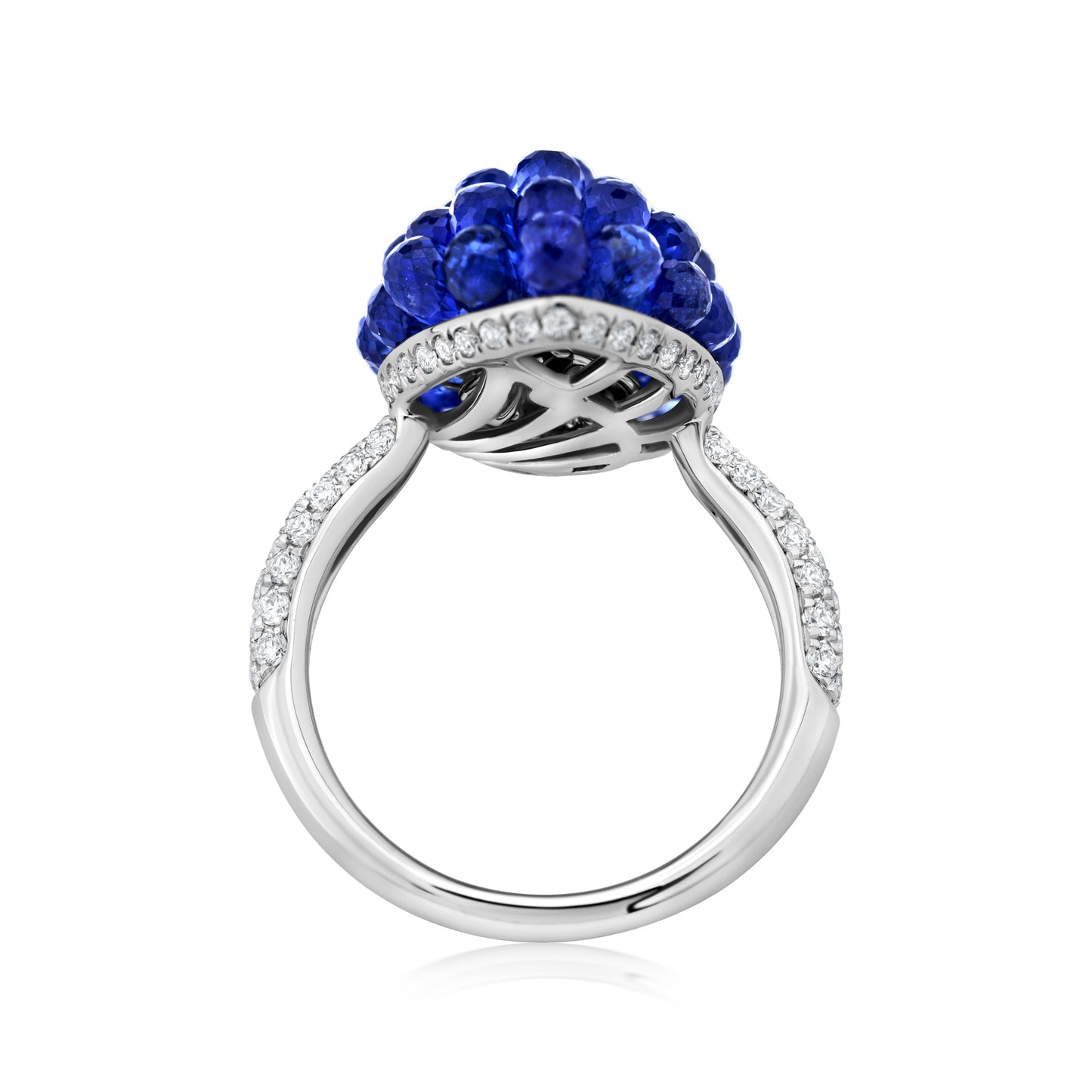 Oval Cluster Ring With Sapphire And Diamond In 18K White Gold